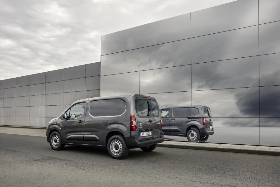  Toyota ProAce City Van 2019 года  (EU) (фото 43 из 53)